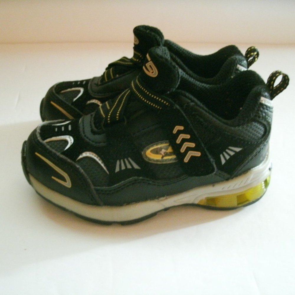 C9 Champion Boy's Sneakers Black Size 6